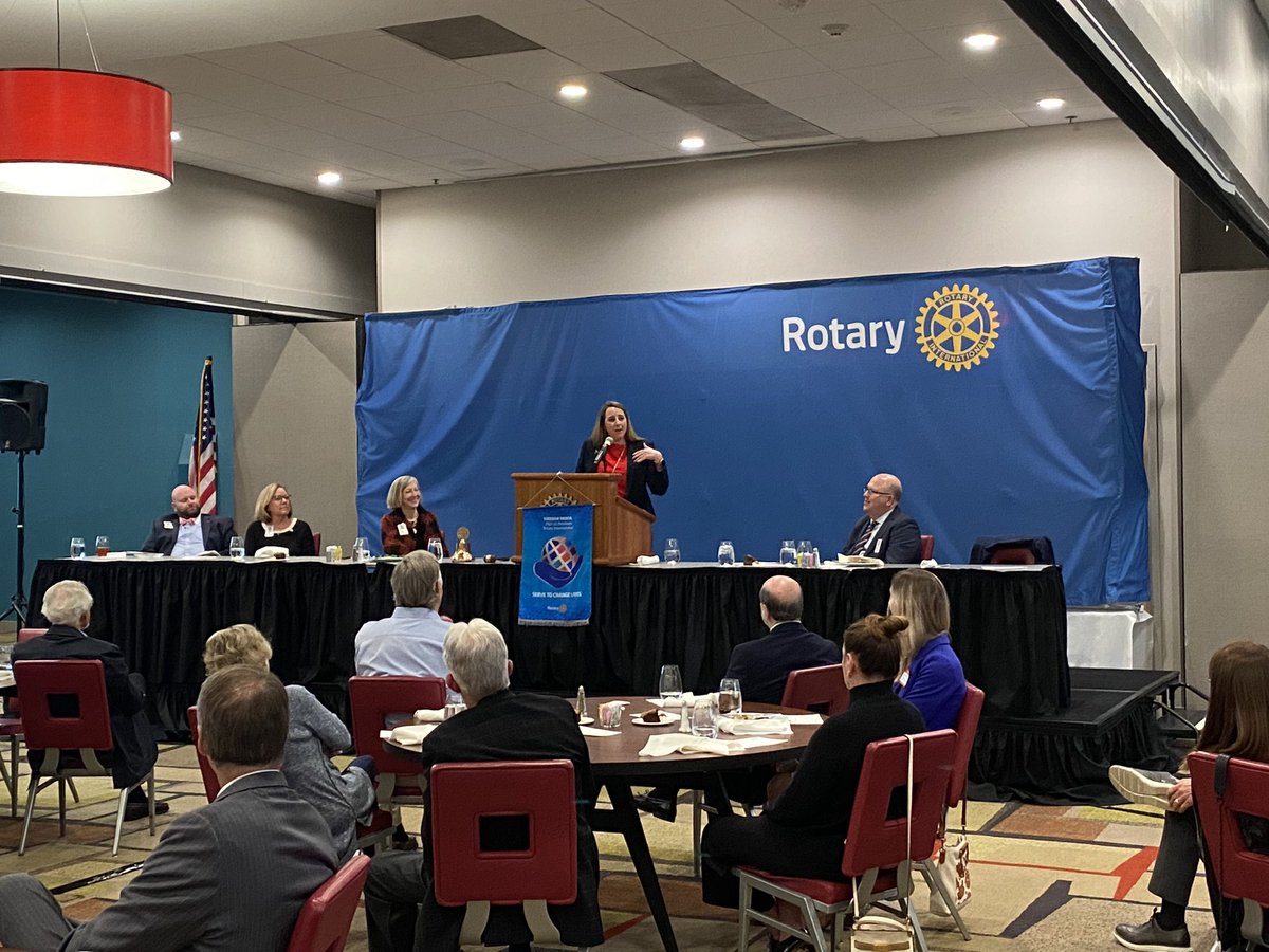 Learned about <a href="/CLTAirport/">CLT Airport</a> today <a href="/RotaryCharlotte/">Rotary of Charlotte</a> from my friend <a href="/CLT_Tracy/">Tracy Montross</a> with <a href="/AmericanAir/">americanair</a> Govt Affairs CLT is 3rd largest airline hub in world. Most cost-effective efficient airport for connecting passengers. 12,500 local employees &amp; $3.4B economic impact on #NorthCarolina
