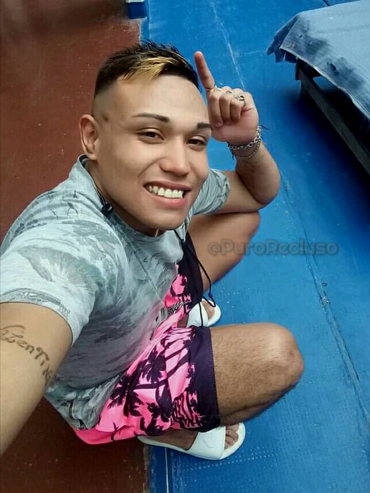 PuroRecluso's tweet photo. ____________
🔥ABNER🔥

Ricura de convicto que sigo teniendo el placer de comer (1)

Síguenos @PuroRecluso
❤️✓
🔂✓ https://t.co/faTliQ7GeH