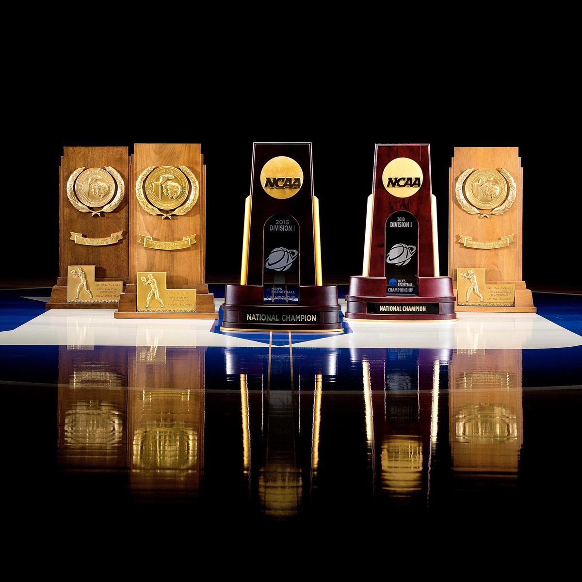 DurhamSheriff's tweet photo. Earlier tonight our Traffic Unit escorted @dukebasketball from campus to @RDUAirport - next stop New Orleans & the @MFinalFour! Good luck to @Pp_doesit @Theojohn123 @MarkWi1liams & the entire team to bring home national championship #6 #StriveforSix #HonorDutyService https://t.co/ppg59R0O25