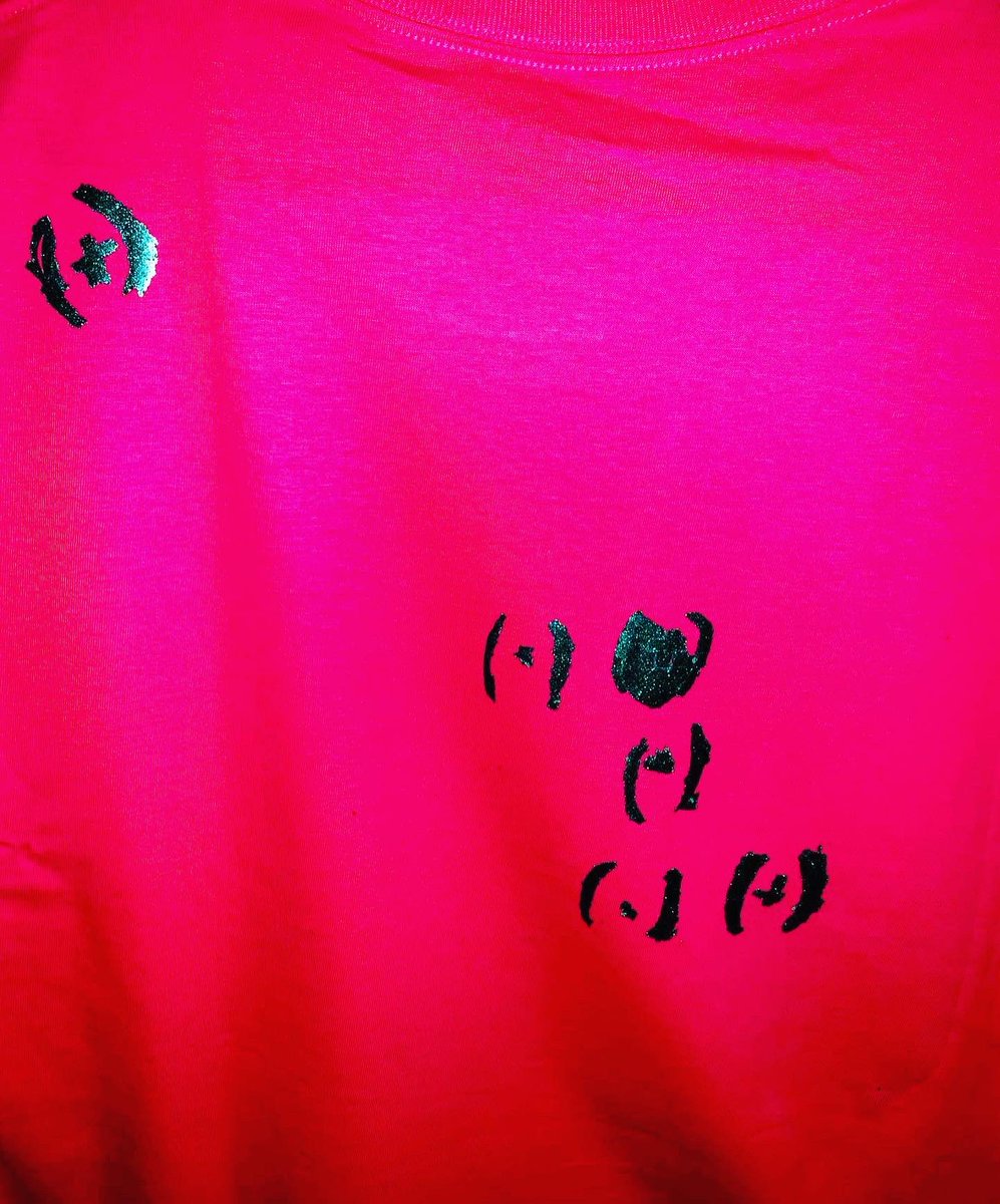 DesigningSB's tweet photo. “I want our clothes to continue to tell stories.” @ADRedding574
We continue to change the game.
#SpringUp(+) Collection Available to purchase now. 1/2 now, other half drops in #April.
#BreakingBud- 🌳.
#EasterSpecial- Pink & Green.
#SpringClouds- Random colorful hoodies. https://t.co/I2vPOucZaK