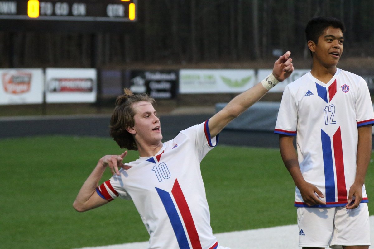 CowetaScore's tweet photo. DTH Expeditors CowetaScoreBoard
HS Boys Soccer 
FINAL 
Heritage School 2, Trinity Christian 0
@braxtonharper10 2G (1 on PK)
Reaches 50-goals for @THS_HawksSports career.
Trinity Christian defense and @jtaylor87_ helped keep it tight with blocked shots. Heritage with 7 corners. https://t.co/cAM1Sb4iWo