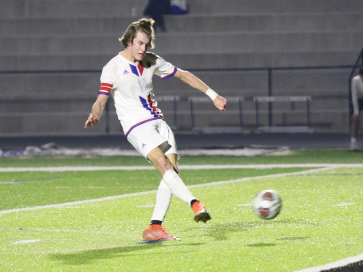 CowetaScore's tweet photo. DTH Expeditors CowetaScoreBoard
HS Boys Soccer 
FINAL 
Heritage School 2, Trinity Christian 0
@braxtonharper10 2G (1 on PK)
Reaches 50-goals for @THS_HawksSports career.
Trinity Christian defense and @jtaylor87_ helped keep it tight with blocked shots. Heritage with 7 corners. https://t.co/cAM1Sb4iWo