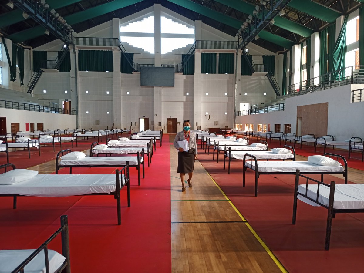 AustAssists's tweet photo. With #COVID19 cases rising in #Vanuatu, @AustAssists deployee Sharin is supporting @andvanuatu’s response to slow the rate of further transmission. The Vanuatu national and Emergency Response Officer helped set up &amp; equip community quarantine facilities in the capital, Port Vila. https://t.co/3GSzD1zhLp