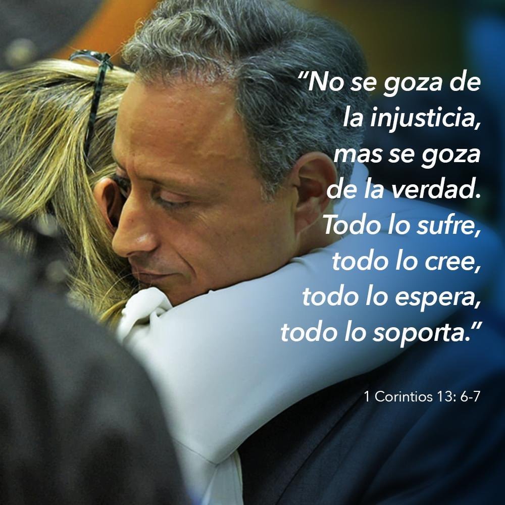 defensajar's tweet photo. El amor es sufrido, es benigno; el amor no tiene envidia, no es jactancioso, no se envanece; no hace nada indebido, no busca lo suyo, no se irrita, no guarda rencor;no se goza de la injusticia, mas se goza de la verdad.Todo lo sufre, todo lo cree, todo lo espera, todo lo soporta https://t.co/aDvjDr3iXs