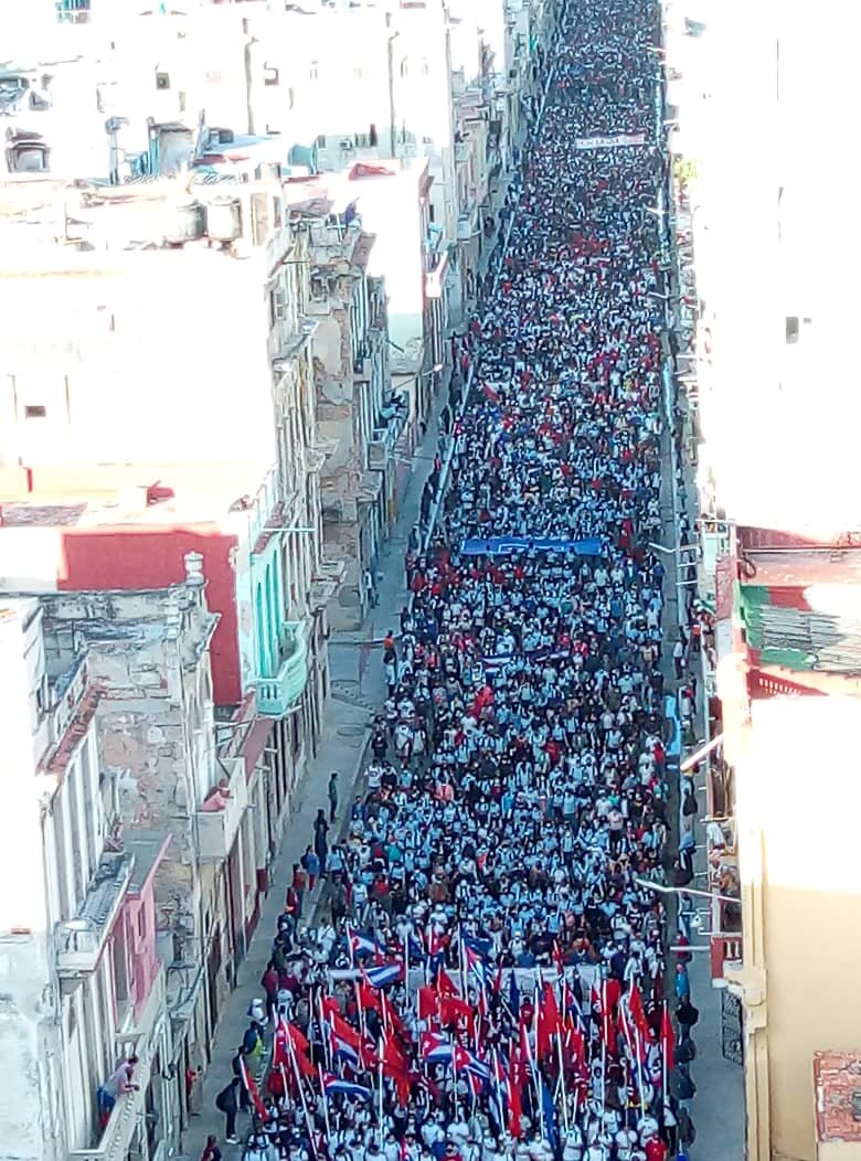 cramoncita97's tweet photo. Recuerden el 27 de Noviembre verdadero, pssssssssss, #VamosConTodo #CubaVive #MiamiInfarta @ZAxTi @lamaniguacuba https://t.co/b285EVQ5vK