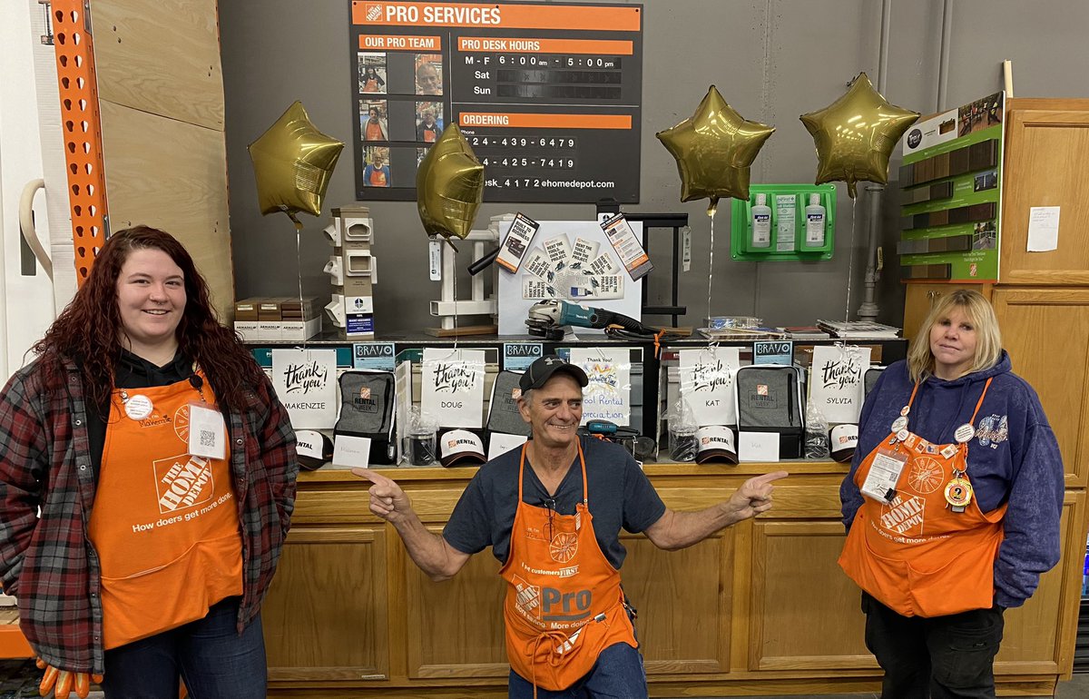 klay533's tweet photo. Tool Rental Appreciation Week At 4172 Thank you to all of our TRA’s Kat, Makenzie, Sylvia and Doug for all you do everyday to drive the TR!    You rock! @4172james @JohnK139HD @Millaya @VanessaTHD170 @4172theU https://t.co/oqzzJnckQS