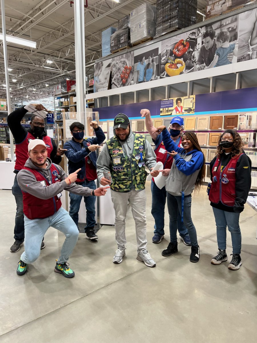 Alberto Pineda( SASM at 702 Largo) (@sinclair_vega) on Twitter photo Big Shout To Antonio In Millwork for Building a Strong Pipeline and winning our in-store Competition!! Finished the Week with over 34 leads and measures πͺπͺπͺ #Hungry4Money #BuildingStrongPipeLine #Leads #Measures <a href="/LowesDMV/">Syncer Ingram</a> <a href="/ZiolkowskiEric/">Eric Ziolkowski</a> <a href="/MichaelGuyer5/">Michael Guyer</a> <a href="/BenitoKomadina/">Benito.Komadina@Lowes</a> Big Shout To Antonio In Millwork for Building a Strong Pipeline and winning our in-store Competition!! Finished the Week with over 34 leads and measures πͺπͺπͺ #Hungry4Money #BuildingStrongPipeLine #Leads #Measures <a href="/LowesDMV/">Syncer Ingram</a> <a href="/ZiolkowskiEric/">Eric Ziolkowski</a> <a href="/MichaelGuyer5/">Michael Guyer</a> <a href="/BenitoKomadina/">Benito.Komadina@Lowes</a>