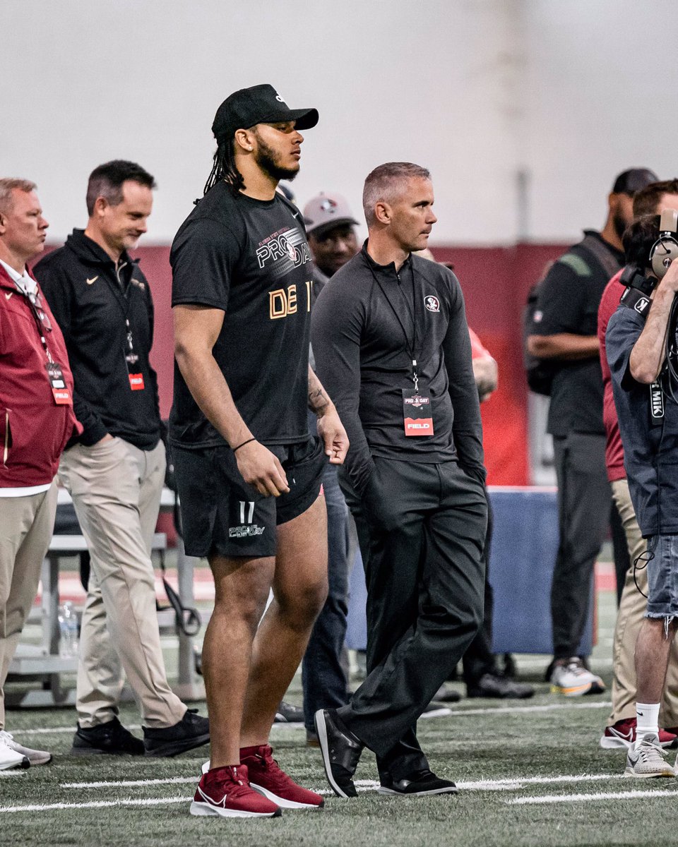 JUCOFFrenzy's tweet photo. Former Last Chance U Stars , Calvin Jackson And Jermaine Johnson At Their Pro Days @PrimetimeCeej @ii_jermaine @DreamU_IndyFB #JUCOPRODUCT https://t.co/C1dOBLWub0