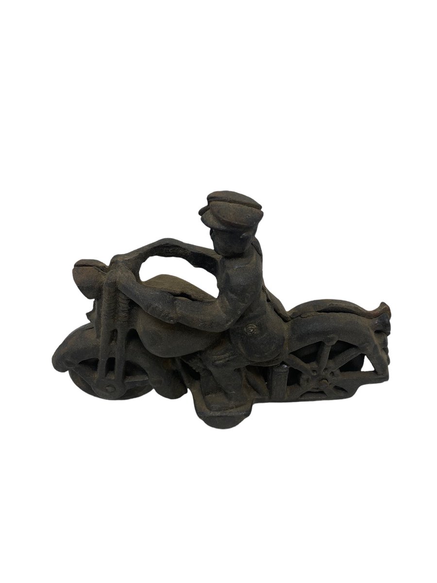 EnglishCardinal's tweet image. Updated our eBay store listings, more to come, but make sure to come by before they go…. ebay.com/usr/buriedtrea… #ForSale #estatesalefinds #buriedtreasureca #collectibles #decor