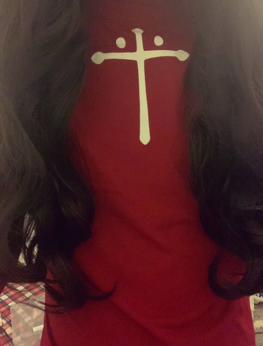 zewten's tweet photo. me wearing a fate stay night shirt https://t.co/sKM7TskXkf