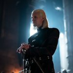 ハウスオブザドラゴン公開画像｜王子デイモン・ターガリエン/Prince Daemon Targaryen役俳優マット・スミス/Matt Smith。