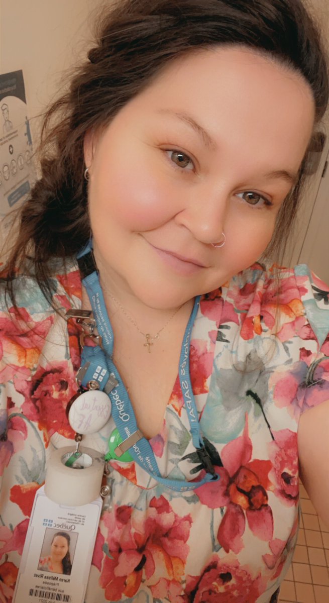 gypsychild's tweet photo. Not feel 💯today sore shoulder (old injuries) but wearing my favourite scrup ❤️#essentialaf #psw #healthcareworkers #girlscandoanything https://t.co/CFnKFp4l56