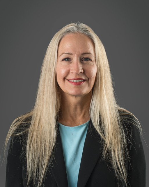 Once in a while someone comes along who truly makes a difference through professionalism and kindness. That's Linda Hull, who built a trusted presence for UDOT among government officials. She is retiring &amp; we will miss her. We wish her joy during the next happy phase of her life.