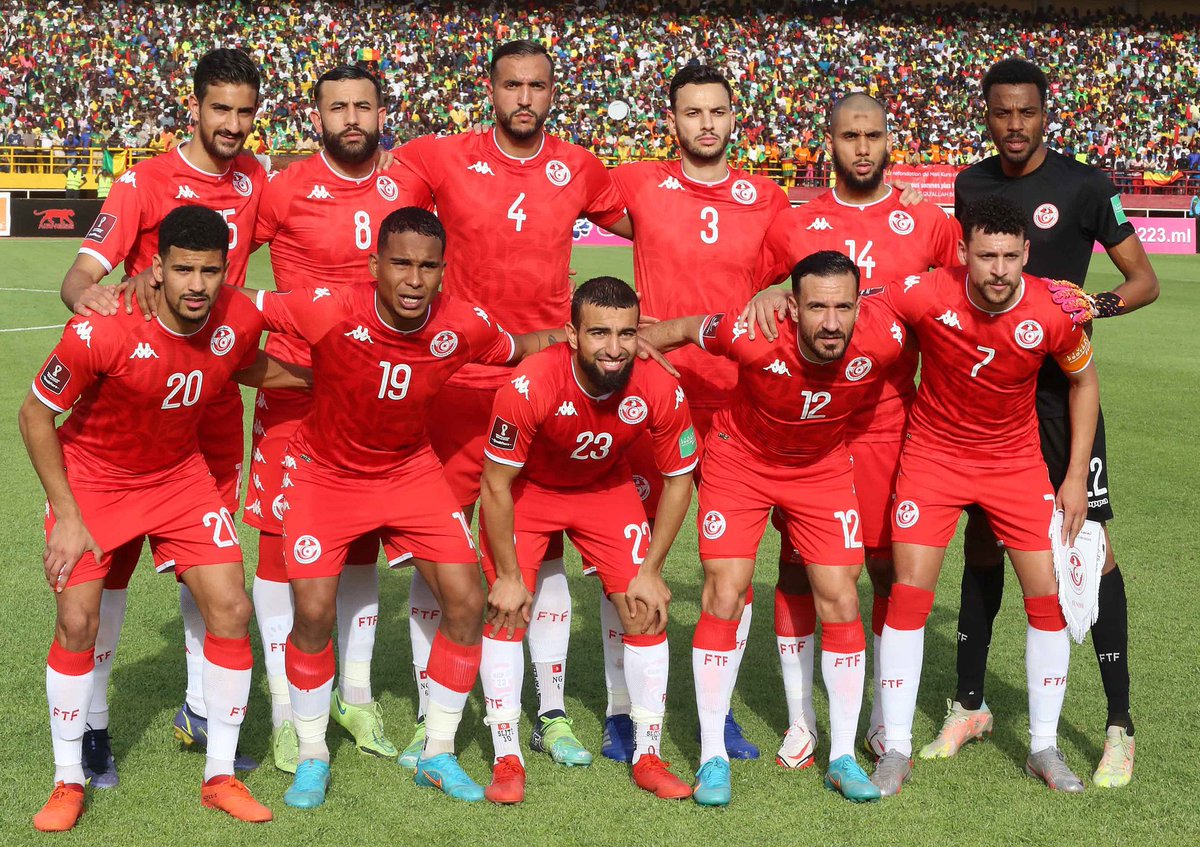 Squawka_Live's tweet photo. OFFICIAL: Tunisia have qualified for the 2022 FIFA World Cup. 🇹🇳 https://t.co/lPsgfra7ml