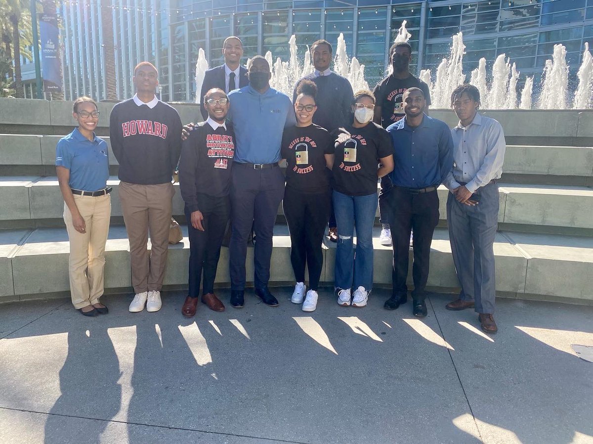 HowardNSBE's tweet photo. Last week we set off to Anaheim, California for #NSBE48 and came back having experiences we’ll never forget. From getting interviews at the career fair to meeting various NSBE chapters on the beach, we had an amazing time. Thank you for following us along the way!🤞🏾💛 https://t.co/ojMNHQDbQn