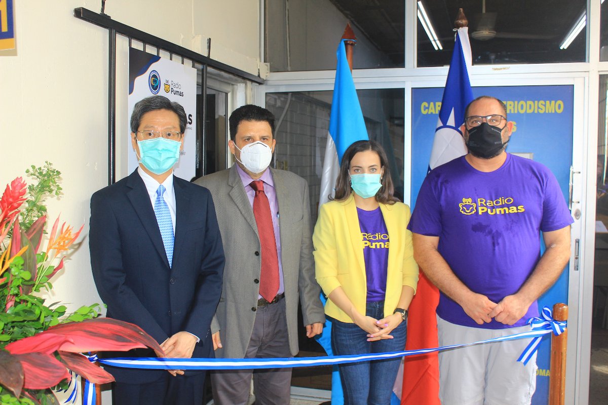 enter504's tweet photo. #Nacionales FOTOS: La carrera de Periodismo de la UNAH-VS inaugura su nuevo laboratorio de «Radio Pumas» #Honduras #Enter504 #DiarioDigital #UNAHVS #ConsuladoDeTaiwan #RadioPuma #UNAH
→→ https://t.co/Lodn2K4HFa https://t.co/tKqbxnfjyU