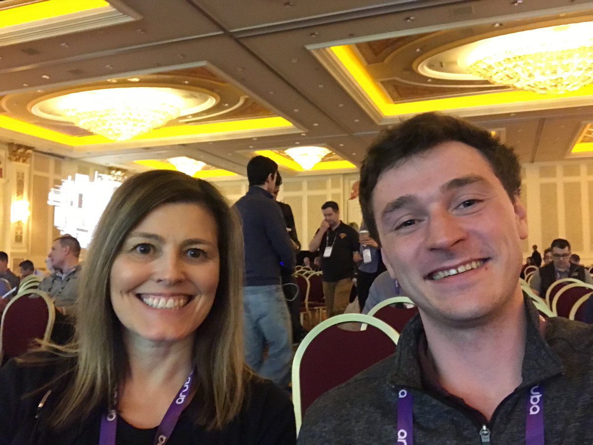 Heather_B43's tweet image. @ArubaNetworks #arubaarmosphere22 #apextechnologygroup