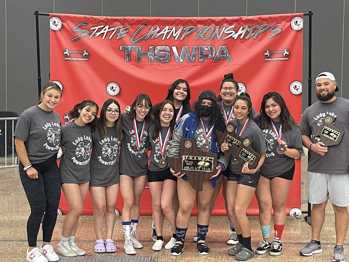 Lobo Powerlifting tweet media