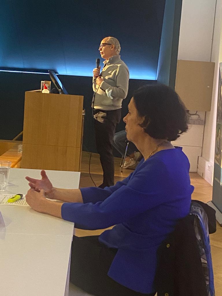 EP_Interpreters's tweet photo. Best of luck for the #EMCI Stundent Meeting kicked off  @KU_Leuven! Over 90 future interpreters gathered for one event!💪Our @CathyPe1971 joined #EMCI President @bordes_s , Campus Dean @lievenbuysse and @jhsaseta from @EUInterpreters for the opening ceremony. https://t.co/ikQL9IIb38