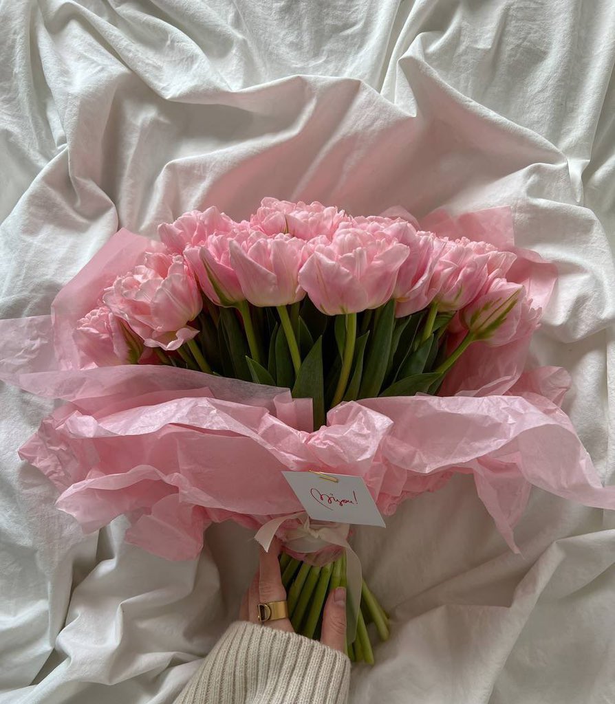 timetoflower tweet picture