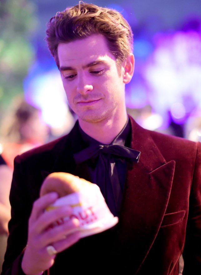 SpiderManBRA's tweet photo. Andrew Garfield is Peter B. Parker: https://t.co/2obAeuv3sw