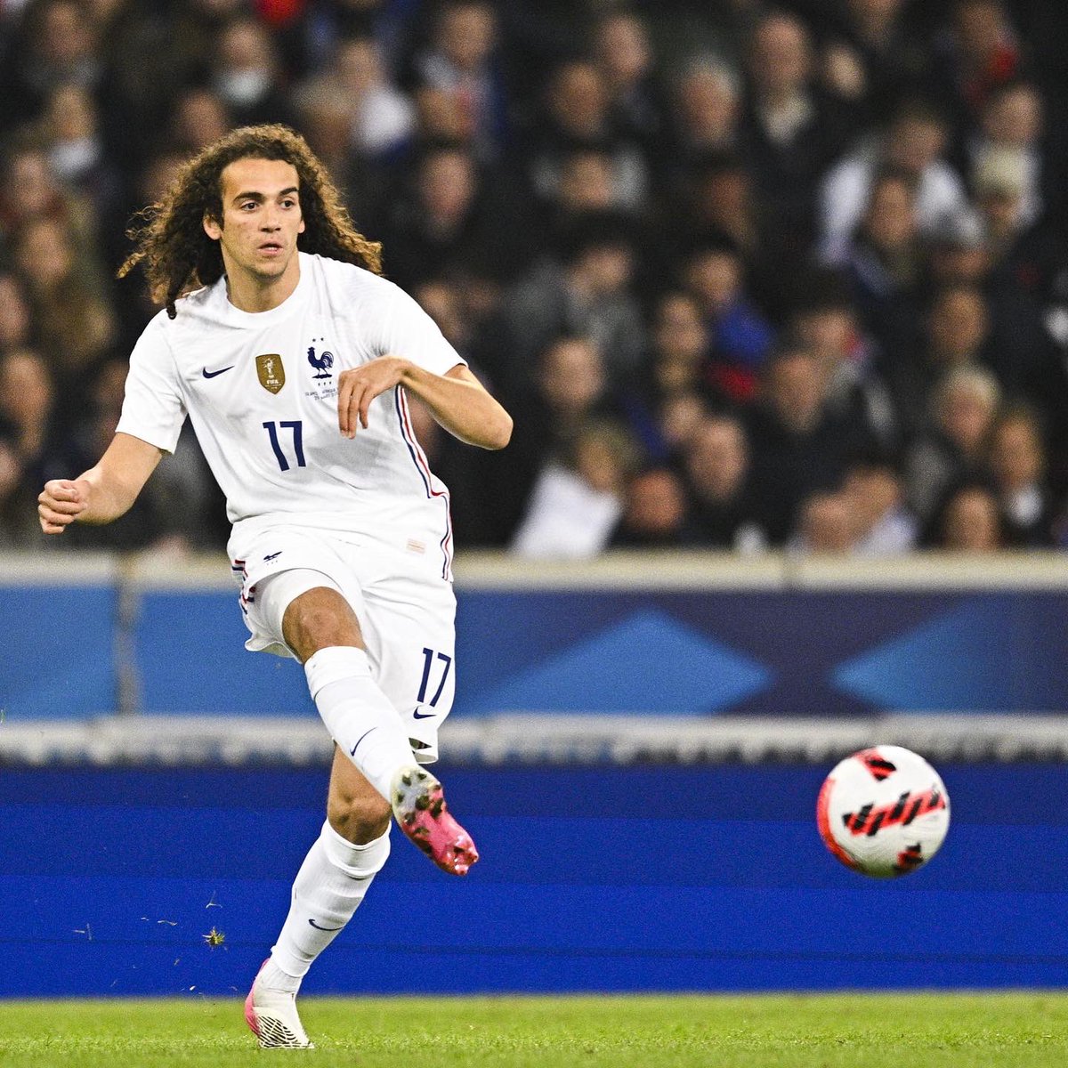 MatteoGuendouzi's tweet photo. Soirée de rêve @equipedefrance 🇫🇷🤩 https://t.co/GRRmA4goSO