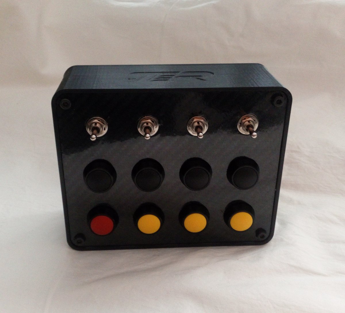 TomyRacing.com tweet media