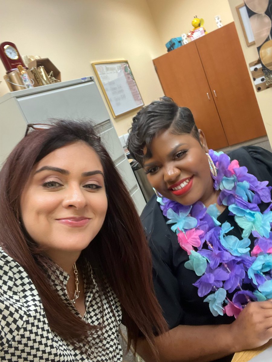 menxueiro's tweet photo. Happy Birthday queen!@BMcKinney83 I’m beyond proud of the work you’re doing @HighlandHtsES 
I can’t wait to see all the things your students will accomplish this year! https://t.co/GSAYzTo4yF