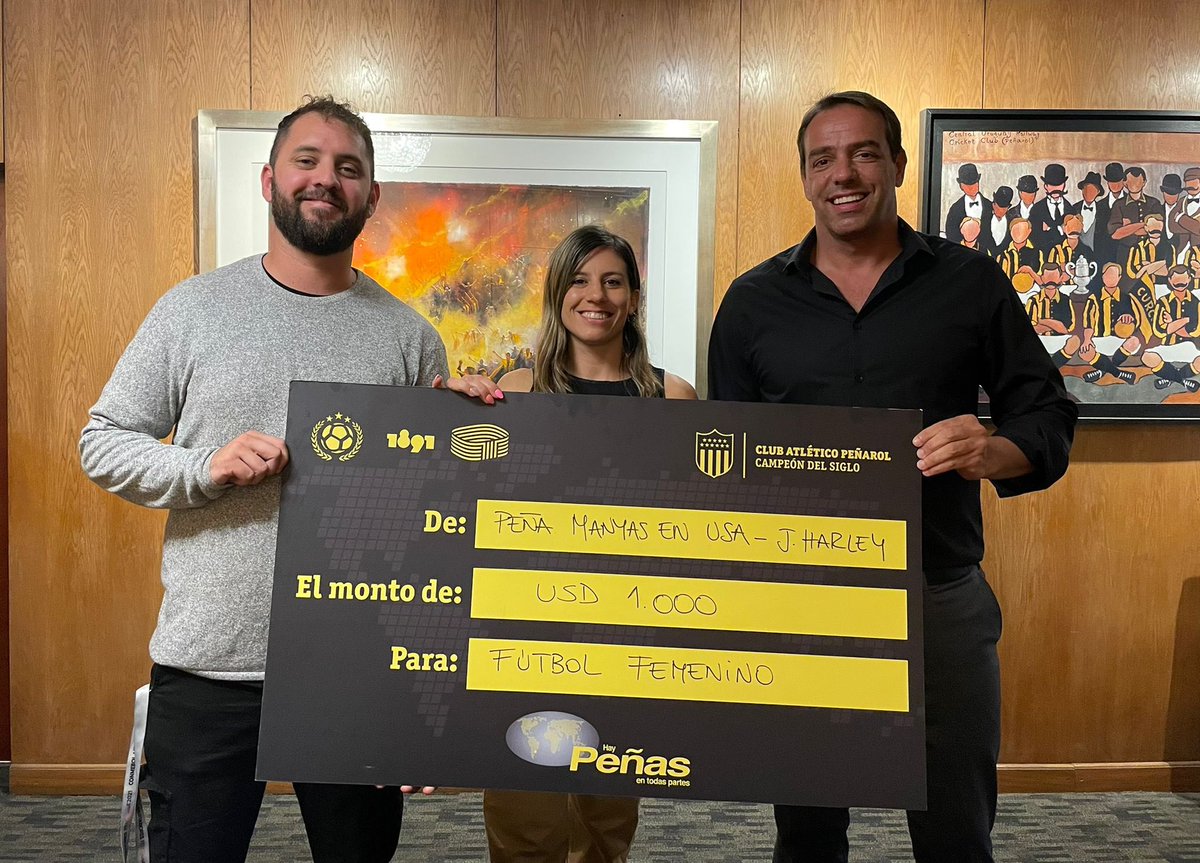 OficialCAP's tweet photo. La Peña @ManyasEnUSA realizó una donación de USD 1000 para colaborar con @FemeninoCAP. 

¡MUCHAS GRACIAS! #TodosJuntos 🟡⚫️ https://t.co/LEZGWOQPvy