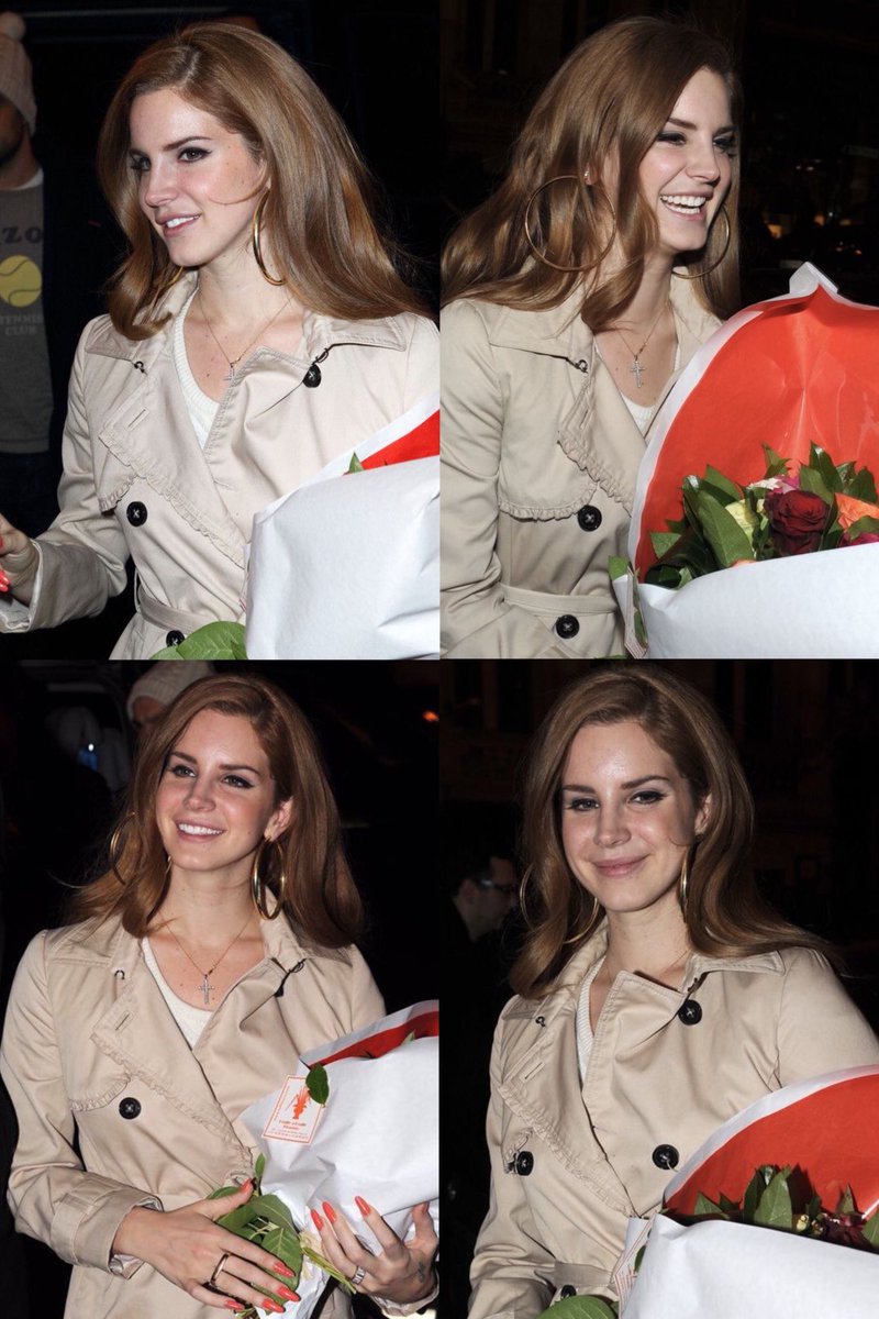 lanasfiles's tweet photo. lana del rey with hoop earrings https://t.co/IhztQSquBu
