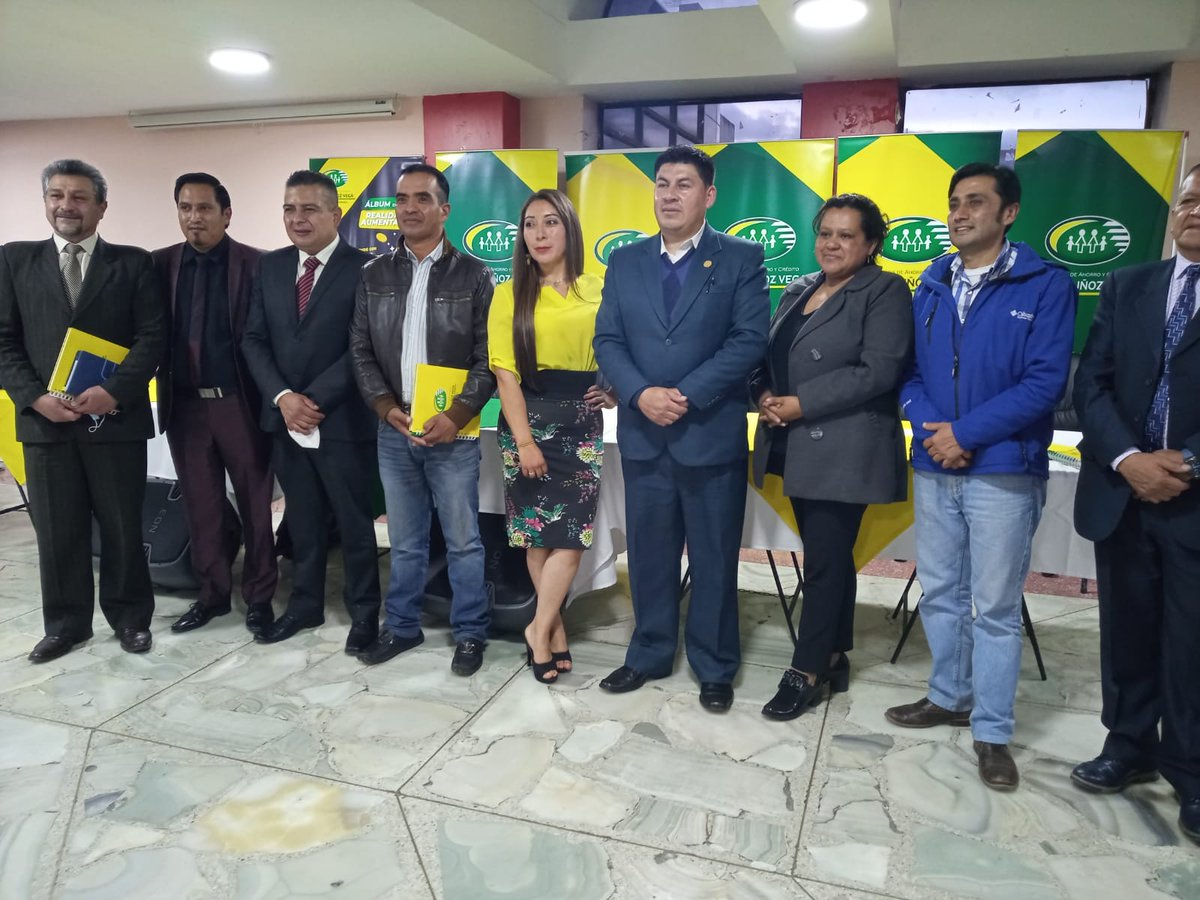 ElCentinelaTV's tweet photo. #Convenio #cpmv #LigasBarriales #Tulcán
Las Ligas Deportivas Barriales de la provincia del Carchi firmaron un convenio de apoyo, promoción y educación financiera con la Cooperativa de ahorro y crédito Pablo Muñoz Vega. ➡➡ https://t.co/GiropCKGr5 https://t.co/8F6iqH6hRm