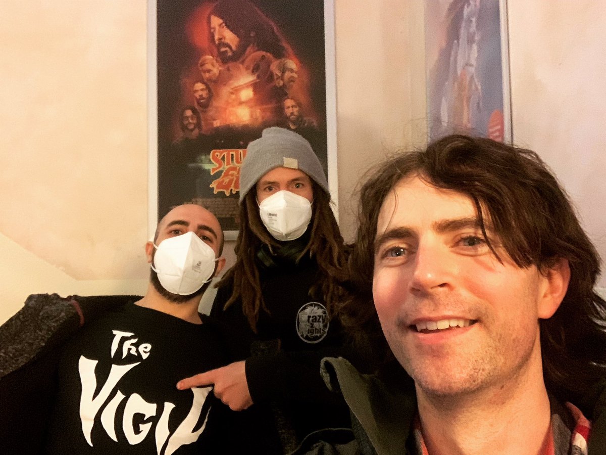 Band night out to watch @studio666movie <a href="/foofighters/">Foo Fighters</a> <a href="/belugakino/">Beluga Kino</a> Hamburg. Thumbs up from us, go see it it’s great 👍🏻 Foo Fighters Forever RIP the Hawk  Dream Widow Rules! <a href="/dreamwidowfans/">dreamwidowfans</a> <a href="/thevigilmusic/">The Vigil</a> @meowdrums #studio666 #foofighters #dreamwidow #thevigil #belugakino #hamburg