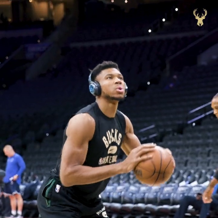 Milwaukee Bucks On Twitter Giannis Has Now Scored 30 Points In Six Large