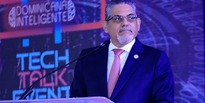 CRDMedia_'s tweet image. |#CiudadaniaRDMedia |
 
@OGTICRDO #MercadoTech @quezadap
@RevistaMercado @Comunicaciondo
 
Pedro Quezada enfatiza en la importancia del Gobierno Digital en el país en el Tech Talk 2022
ciudadaniard.com/pedro-quezada-…