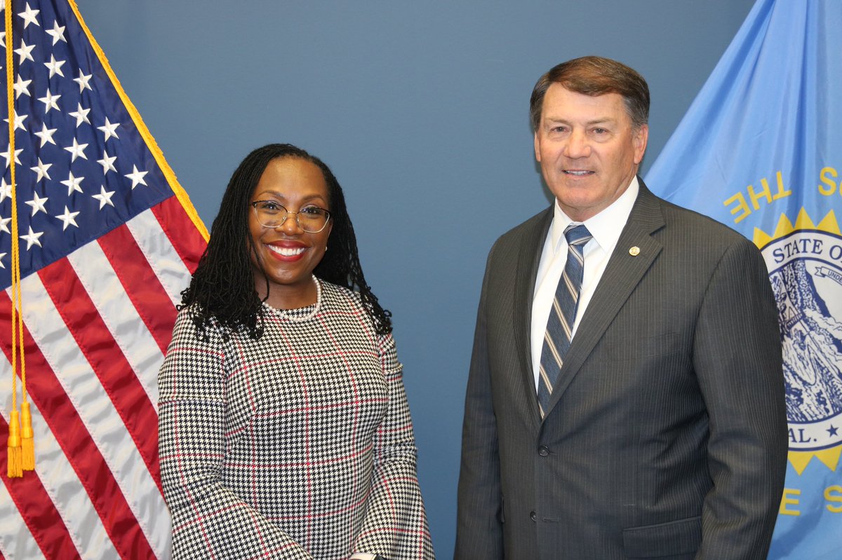 SenatorRounds's tweet photo. I appreciated the opportunity to visit today with Judge Jackson, @POTUS’ nominee to the United States Supreme Court. I came into our meeting with an open mind and take seriously the Senate’s responsibility to provide ‘advice and consent’ on Judge Jackson’s lifetime nomination. https://t.co/8DEnqGdCT7