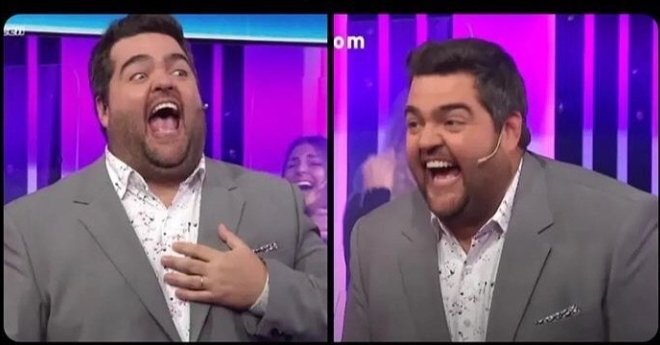 Mi billetera viendo todos lo planes que estoy armando para el finde