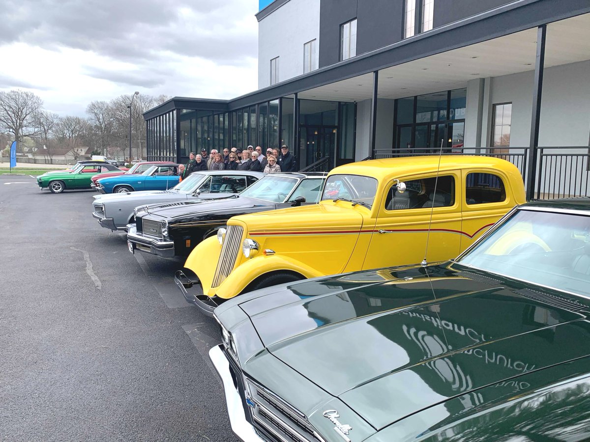 ArundelCC's tweet photo. Loved having the Lost in the 50's Custom Car Club of Maryland stop by ACC this weekend! The weather was cold, but the engines were fired up! 
#youbelongatacc https://t.co/QQ8gDWtf0r