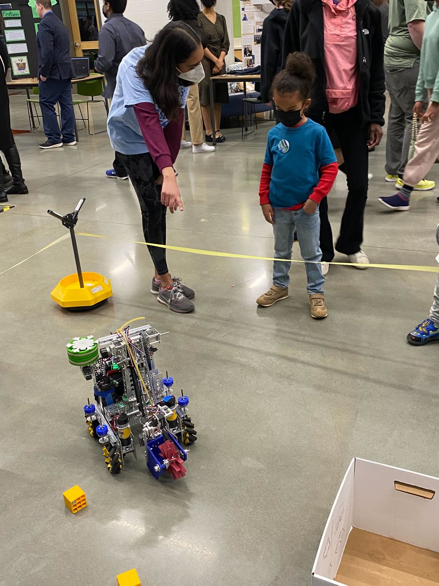 AbsoluteZeroFTC's tweet photo. We shared our robotics skills with the Loudoun County Community at the LCPS Maker Showcase! #lcpsmakershowcase https://t.co/bM659UWwEB