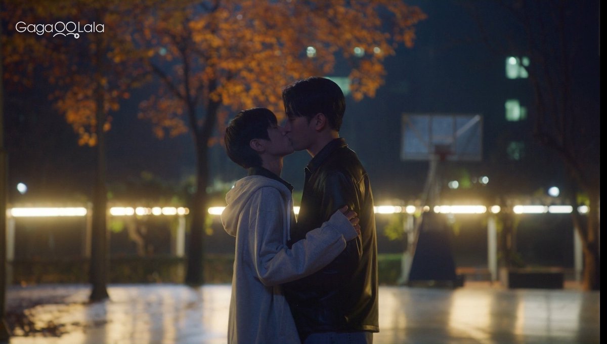 addictedtodob's tweet image. Ho finito anche #SemanticError, non mi parlate perché mi sento come un gelato al sole e credo che insieme a To My Star sia uno dei KBL migliori, l’ho davvero amato raga 😭💖

#SemanticErrorEP8 #SemanticErrorFinale