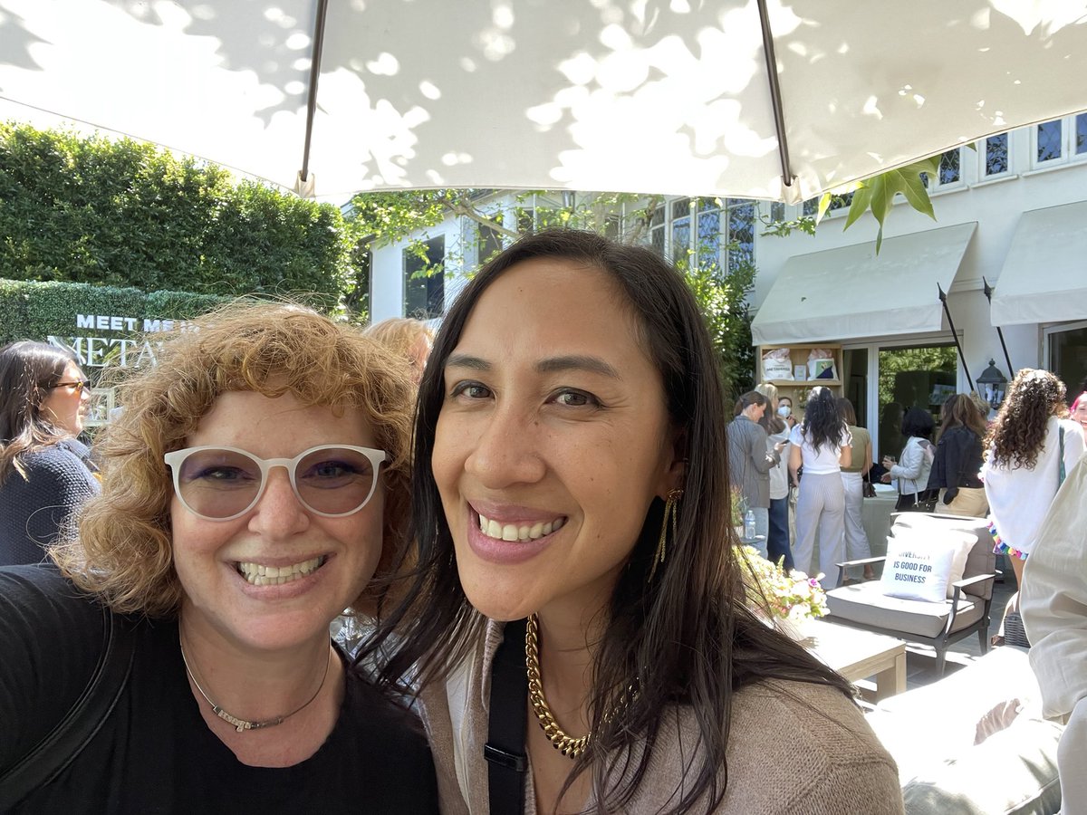 AshirasArt's tweet photo. What a great @coinbase brunch event for Women in Web3 today. Got to see @CallMeLatasha perform &amp; wow did she absolutely move me w her words &amp; her voice. Thank you for being in web3 Latasha 🙌❤️ https://t.co/zmFZvPSykf