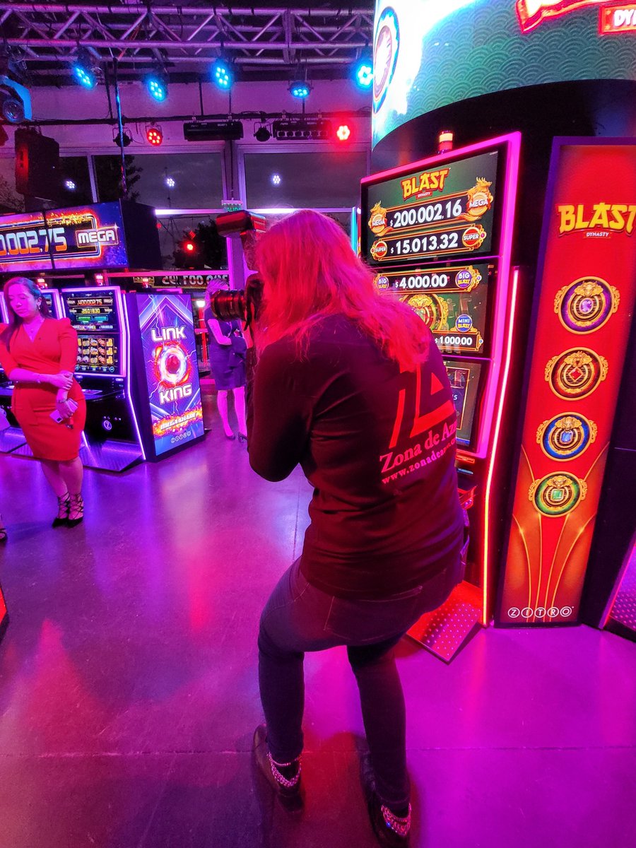 _fonta's tweet photo. #ZitroExperience
@Zitrogames mostrará sus últimas innovaciones en América Latina.
El equipo de Zona de Azar y Grupo Zona3w trabajando en la Cobertura del Evento.
#ZitroSureBet #CasinoGaming #Slots #ZitroExperience #Argentina https://t.co/Iojb3VNsAD