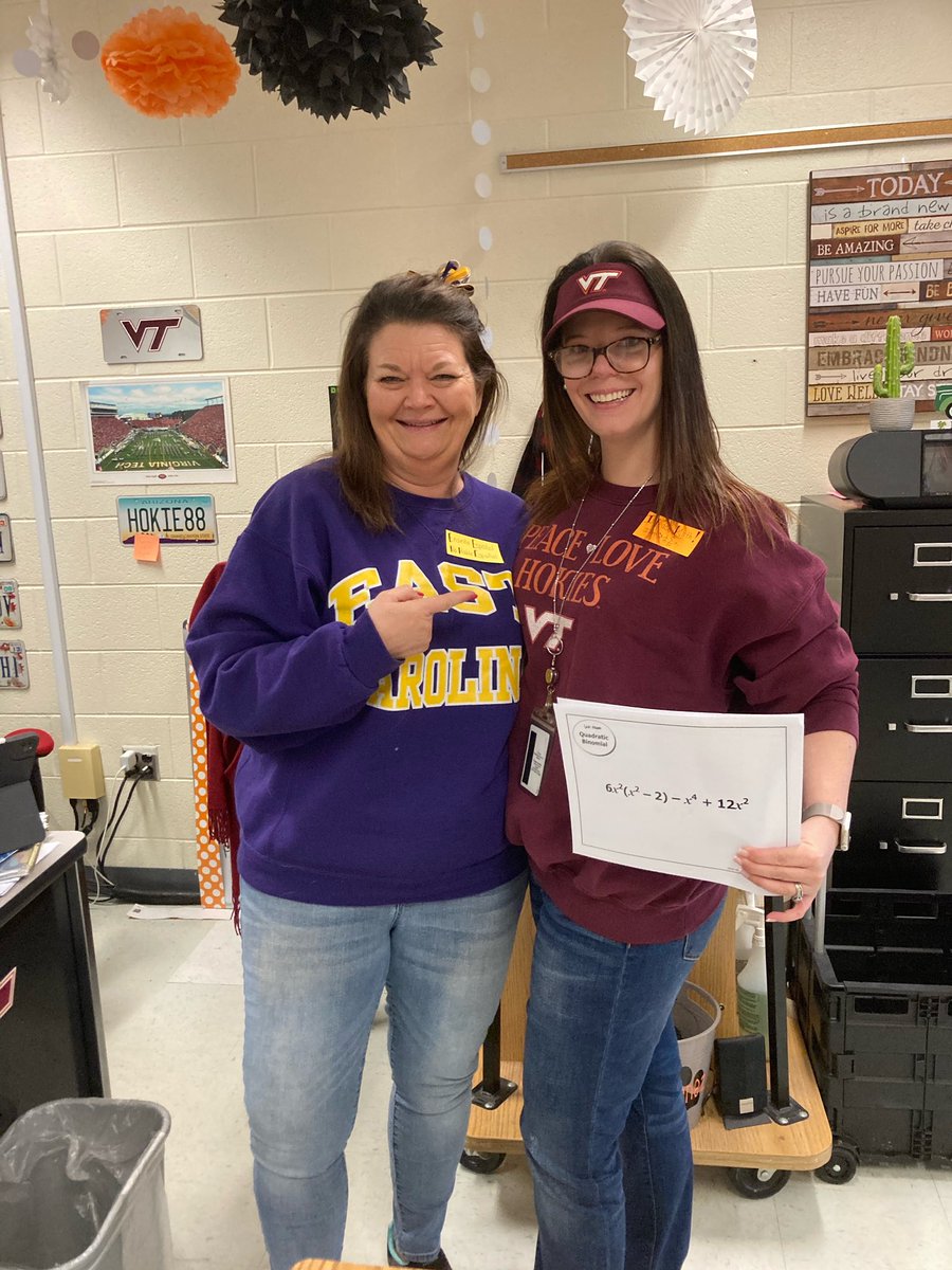 srawheattabbhs's tweet photo. Dressed as our favorite teacher (each other) at school today!! #totaltabb @TabbHSTigers @keepluggin https://t.co/P1TkpJyvrD