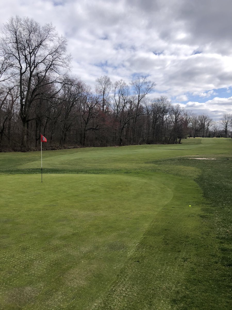 NewYorkGolfer13's tweet image. I play majority of my rounds alone.  Bringing a speaker along this year on a test basis and it’s pretty good!  Music on the course is a yes or no for you??