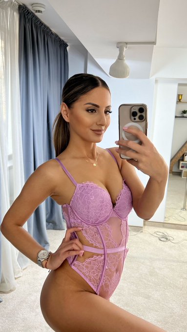 The night just begin :* Let's play! https://t.co/uFBgfZMg9l  #livejasmin #livejasmingirls #Camgirlonline<a href="/tag/livejasmin"class="tags"><span>#livejasmin</span></a><a href="/tag/camgirlonline"class="tags"><span>#camgirlonline</span></a><a href="/tag/livejasmingirls"class="tags"><span>#livejasmingirls</span></a>