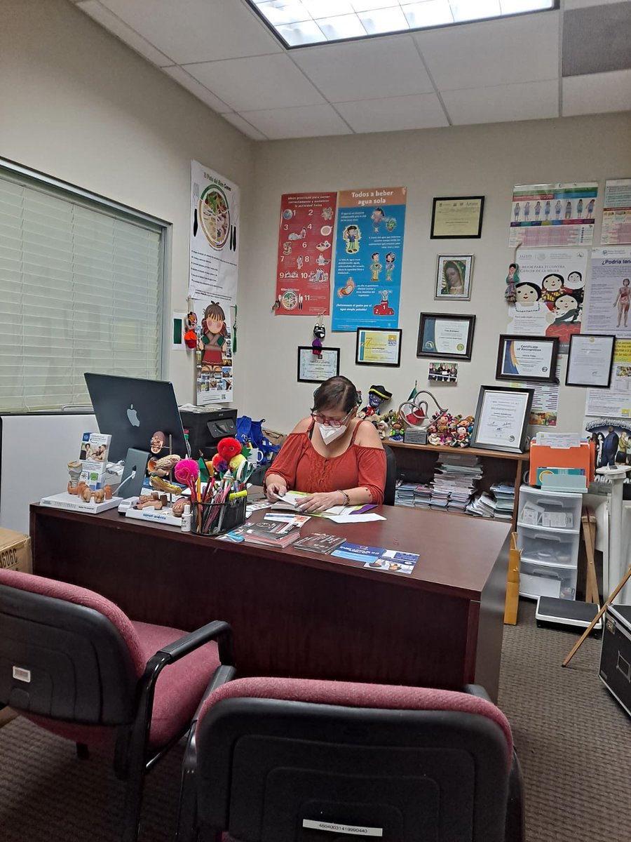 VDSORLANDO's tweet photo. Hoy estuvimos trabajado simultáneamente en el @VDSORLANDO y @consuladomovil @ConsulMexOrl #Doverfl #trabajadoresesenciales realizado #pruebas #referencias #Orientacion @IME_SRE @VDS_UM @ventanillasalud #trabajadoresagrîcolas https://t.co/8ClF6VTUBv