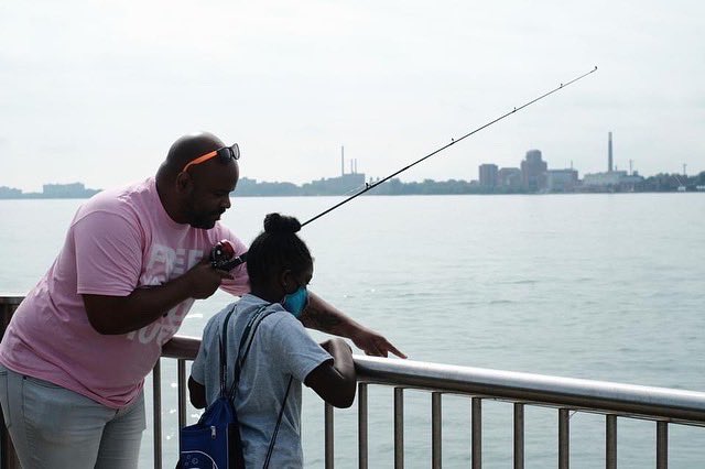 DetroitRvrfrnt's tweet photo. Who else is READY for summer on the Detroit Riverfront? We have a lot planned and can't wait to see you! #detroitriverfront #summeriscoming #wecantwait #detroitsummer #bringeverybody https://t.co/X1MWD9MfqE