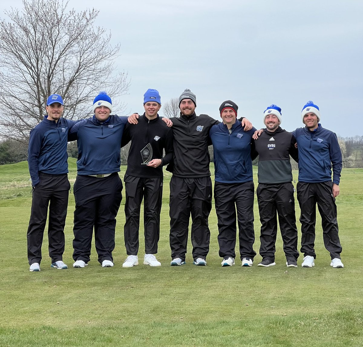 -10 team score for the win down at UK club. Headed south to freeze but the win helps! #Kaizen #AnchorUp