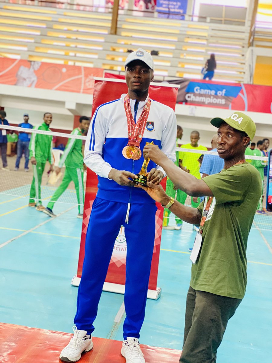 SimeonAkinsola's tweet photo. 4 bronze medals and most outstanding player award@the just concluded Nuga games2022. God over everything๐๐๐๐ธ๐ธ๐ธ
*SkippoTeamLasuNuga2022*
#Nugaunilag
#TeamLasu https://t.co/81wtMJcLe3