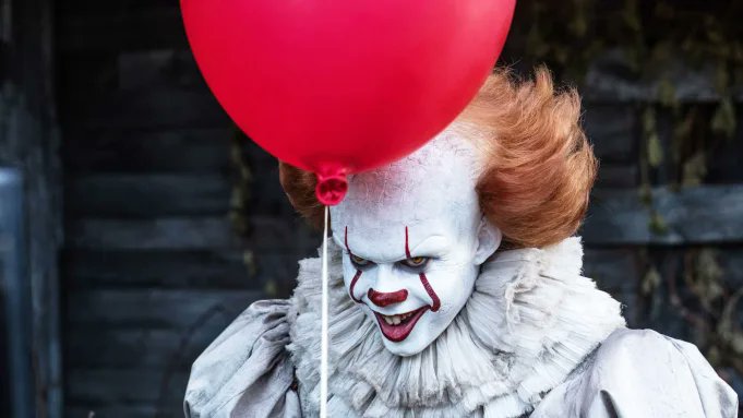 showsarg2024's tweet photo. La serie precuela de 'It' estรก en marcha en HBO Max
Se viene la serie de IT... Y va estar situada en ... #it #muschetti #terror
๐ดLee la nota completa acรก: https://t.co/dCyQE3pq78 https://t.co/st3v38Xeqc