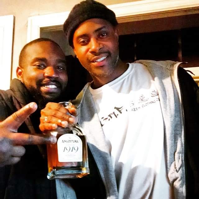 RAGZIZFRESH's tweet photo. #Tbt #TeamFresh #Tipsynights https://t.co/YBRHqkvB9r